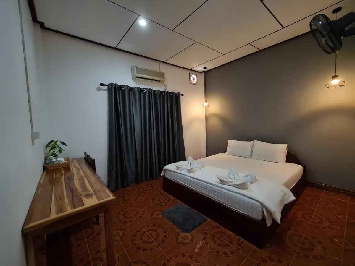 Saphaothong Guesthouse 방 비엥 외부 사진