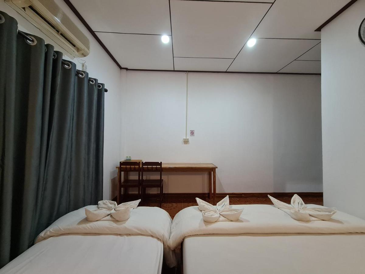 Saphaothong Guesthouse 방 비엥 외부 사진