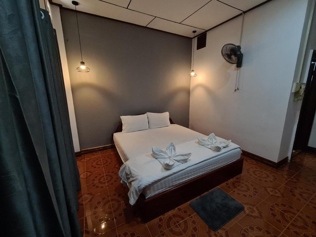 Saphaothong Guesthouse 방 비엥 외부 사진