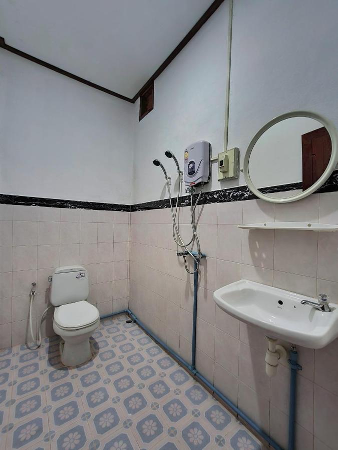 Saphaothong Guesthouse 방 비엥 외부 사진