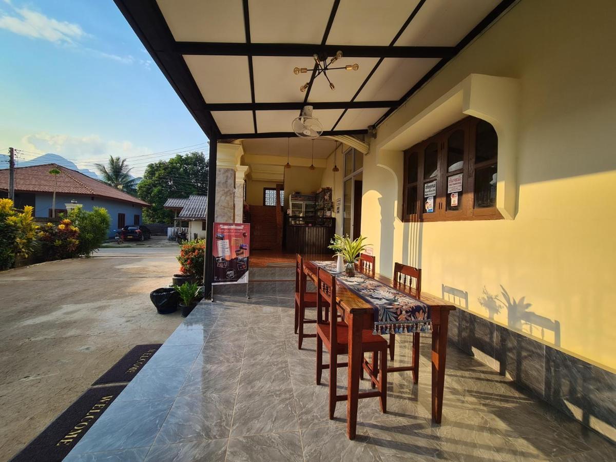 Saphaothong Guesthouse 방 비엥 외부 사진